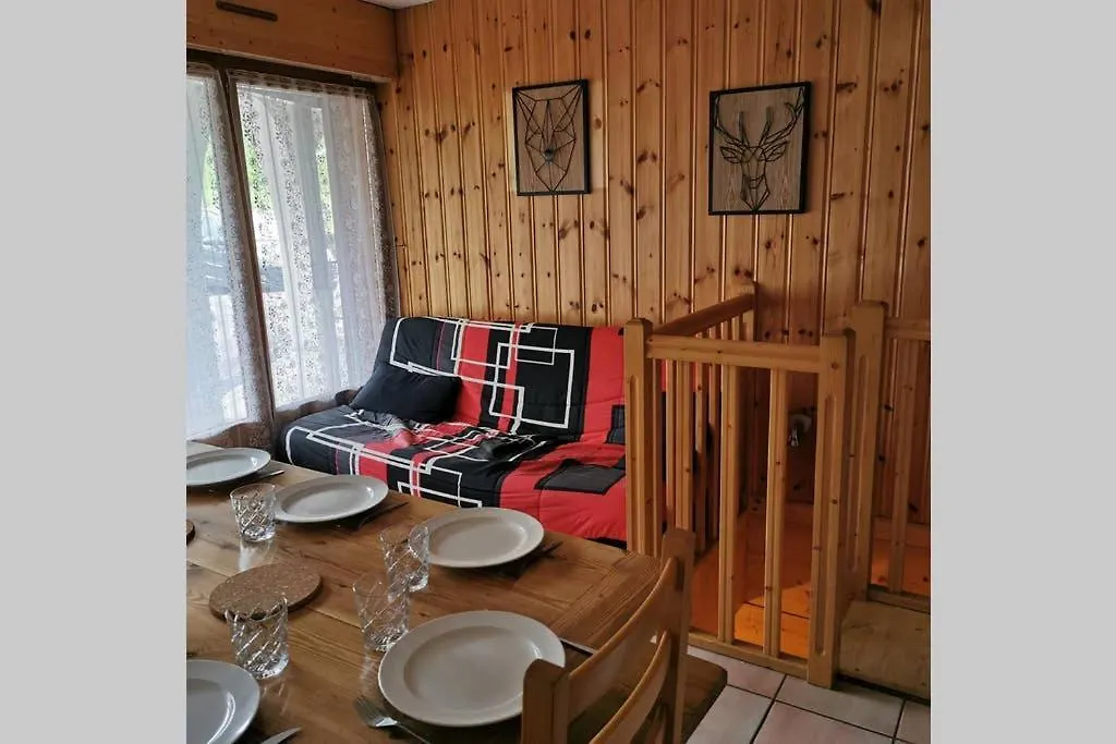 Charmant appartement 6-8 personnes au cœur du village à proximité lac et pistes de ski Morillon
